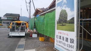 事務所新築工事！　床断熱材施工^^;＋防音効果↑